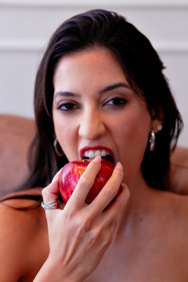 Éblouissez avec les bagues 3 anneaux pour femmes tendance